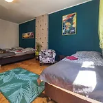 Mazurska 8a Auberge de jeunesse *