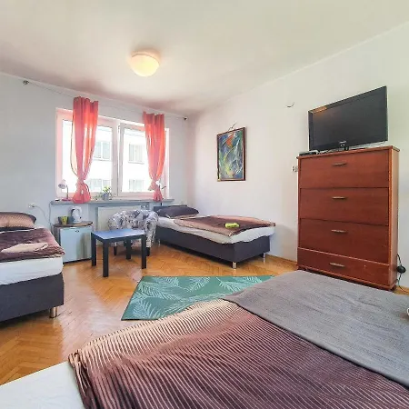 Mazurska 8a Hostel Olsztyn (Warmian-Masurian)