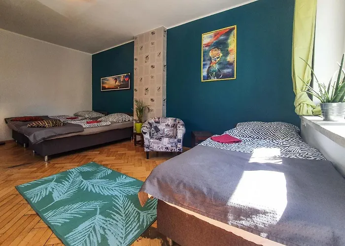 Mazurska 8a Hostel *