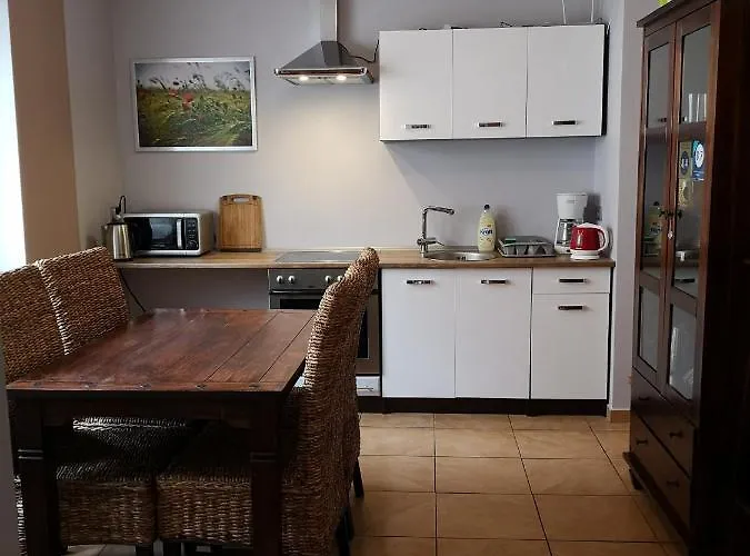 Mazurska 8a Hostel *